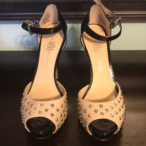 Size 9.5 Black, Tan Silver Rock & Republic Shoes